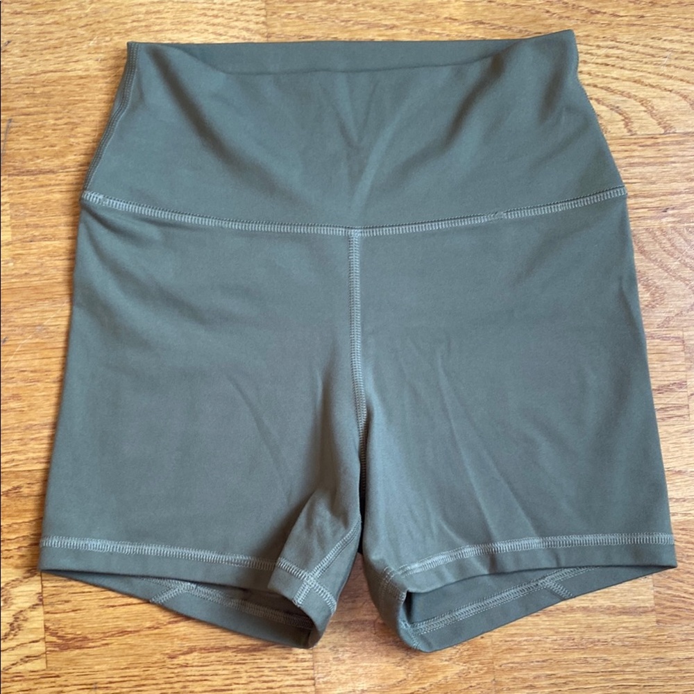 FLEO Shadow Sage True High Contour Women's Shorts XS